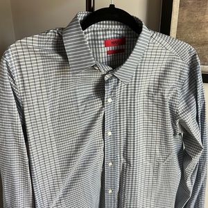 HUGO BOSS- Red Label. Medium- Slim Fit